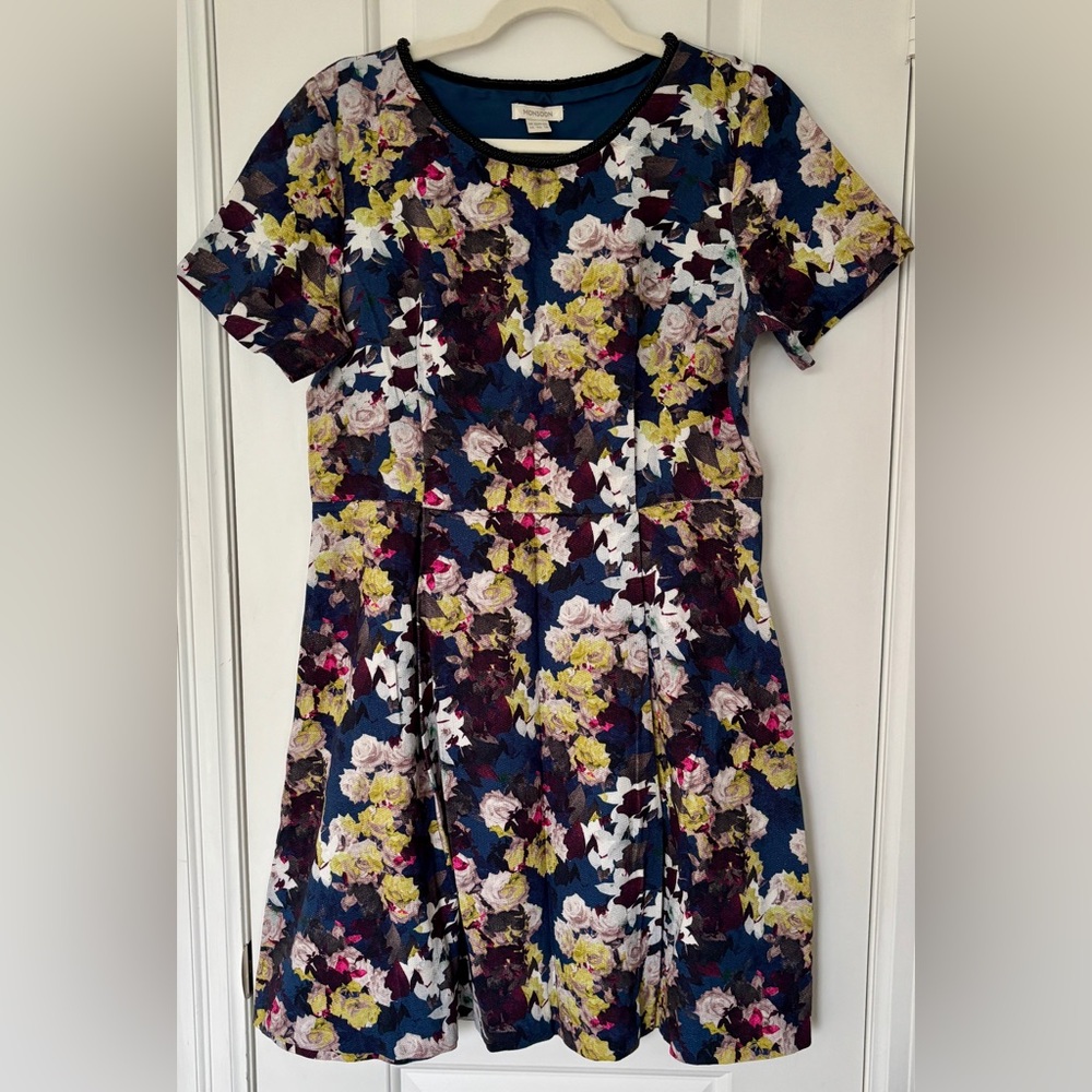 Floral Short Sleeve Dress - Picture 6 of 6